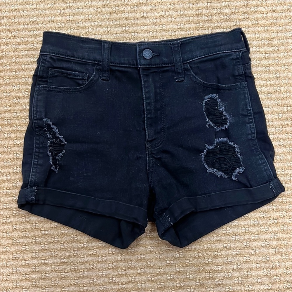 Hollister black distressed high rise jean shorts W26